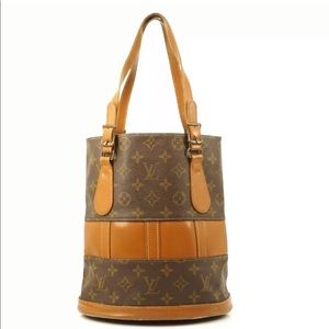 Vintage Auth Louis Vuitton Bucket PM shoulder bag